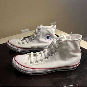 NWOT White Chuck Taylor Converse All Star